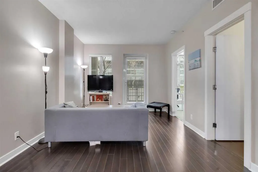 788 12 Avenue SW, #102