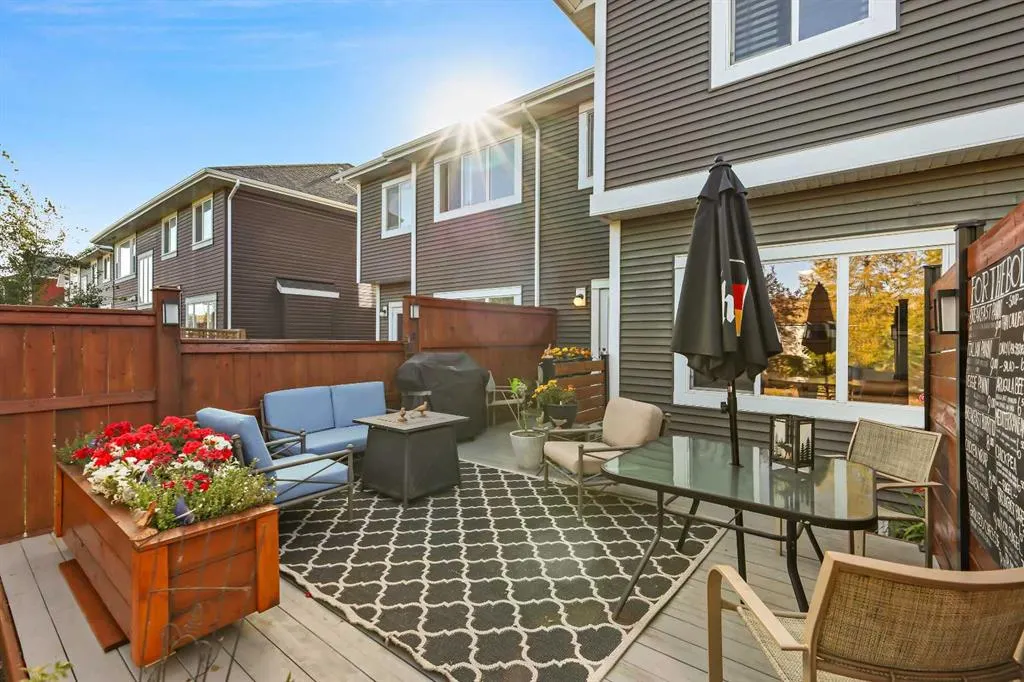 590 River Heights Crescent