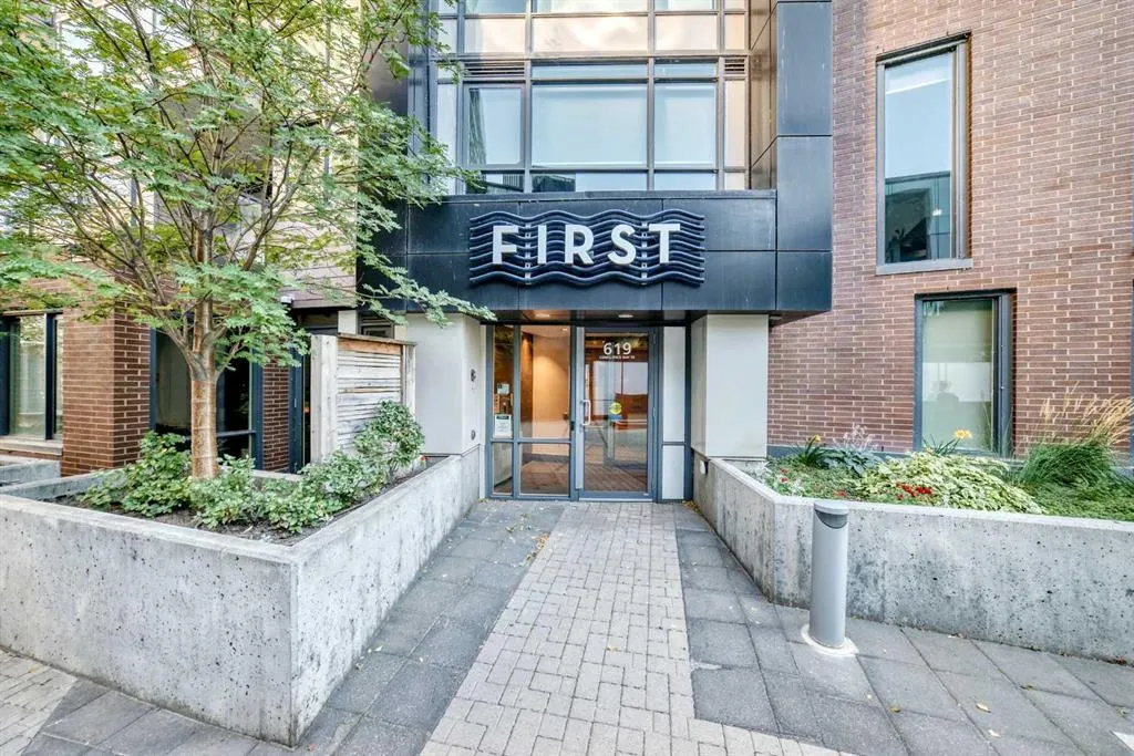 619 Confluence Way SE, #423