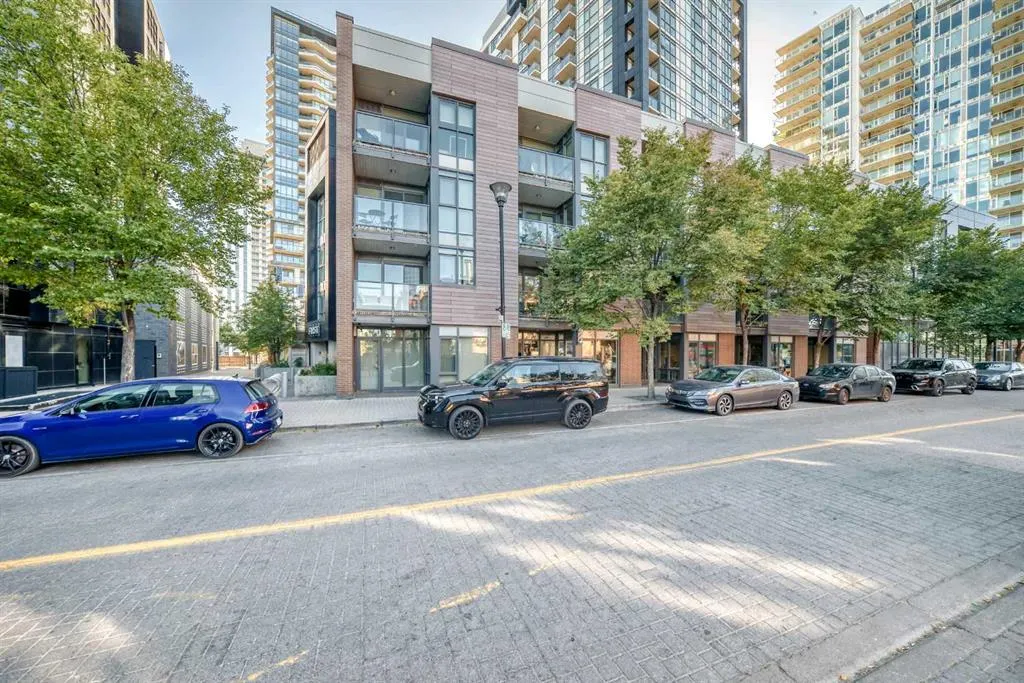 619 Confluence Way SE, #423