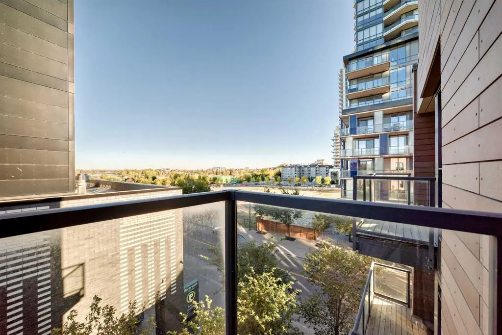 619 Confluence Way SE, #423
