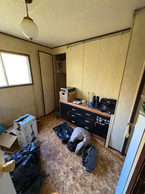 835017B Range Road 232