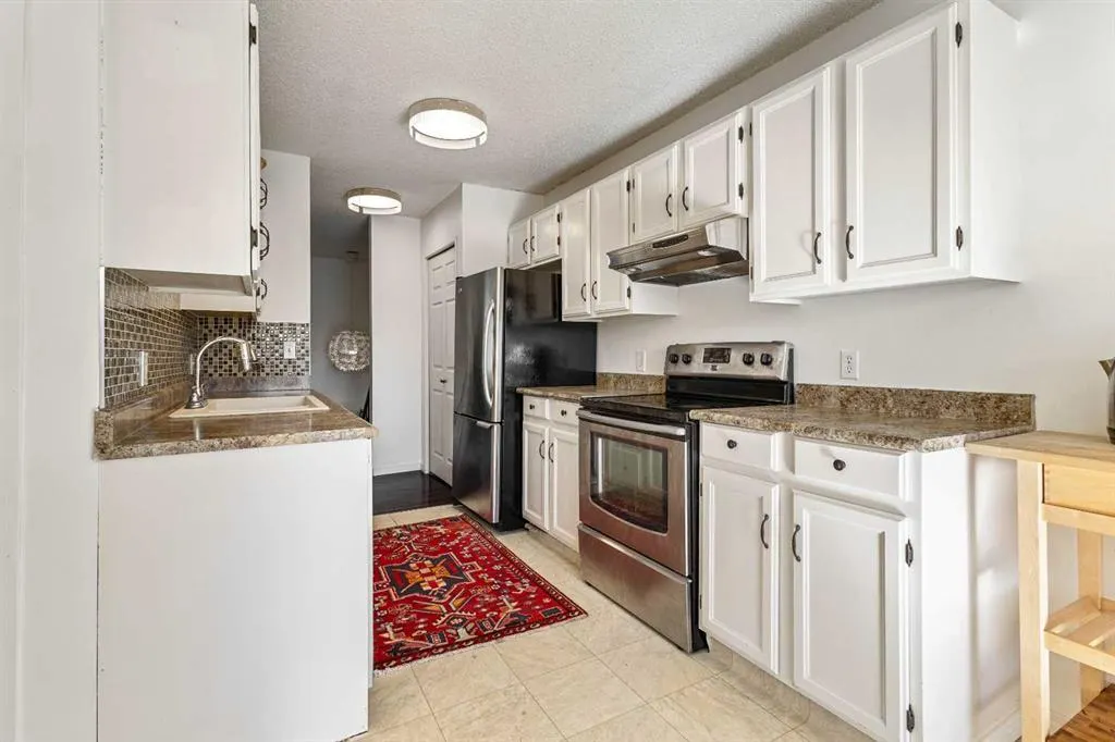 49 Castlebrook Way NE