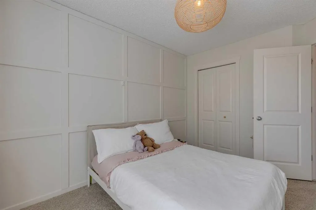 44 Evansborough Common NW