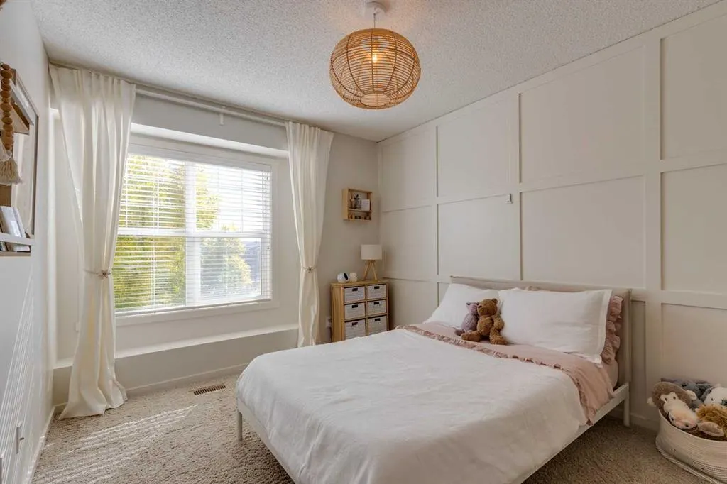 44 Evansborough Common NW
