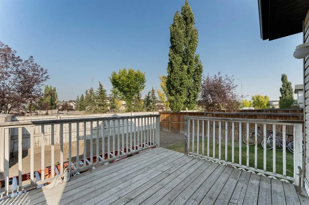 152 Covehaven Terrace NE