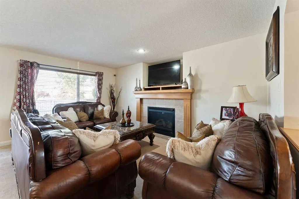 152 Covehaven Terrace NE