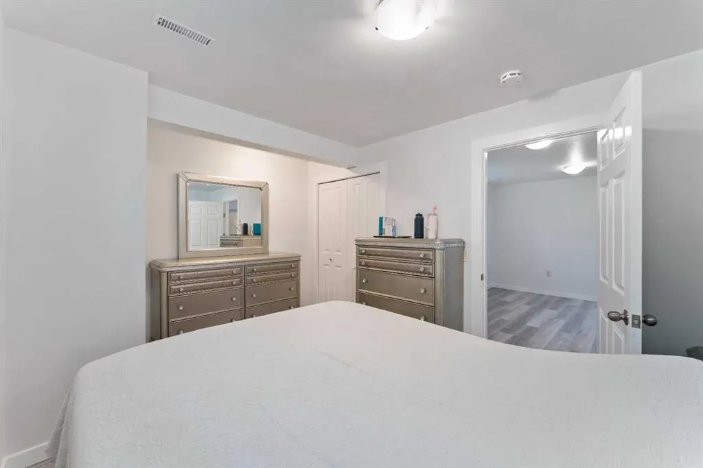152 Covehaven Terrace NE
