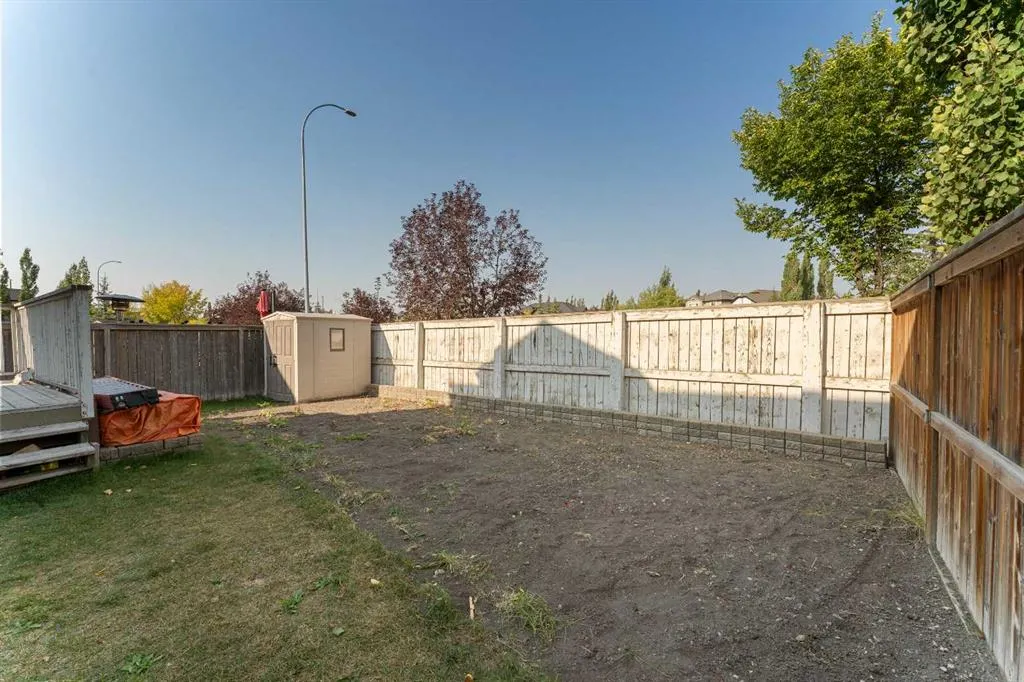 152 Covehaven Terrace NE