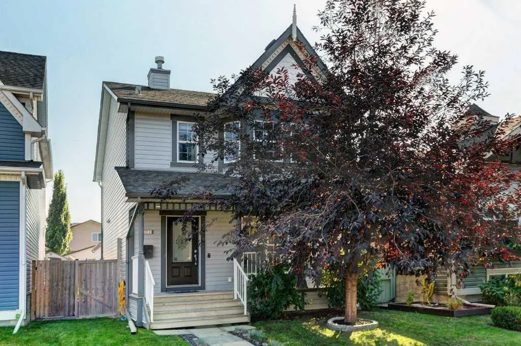 71 Autumn View SE