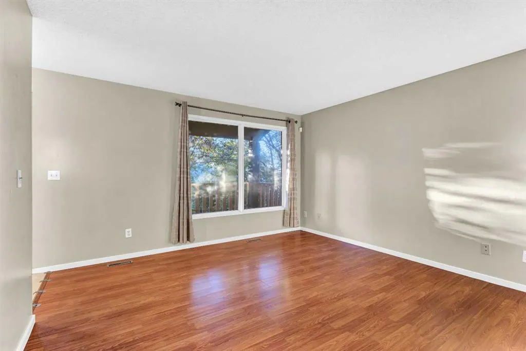 116 Shawmeadows Crescent SW