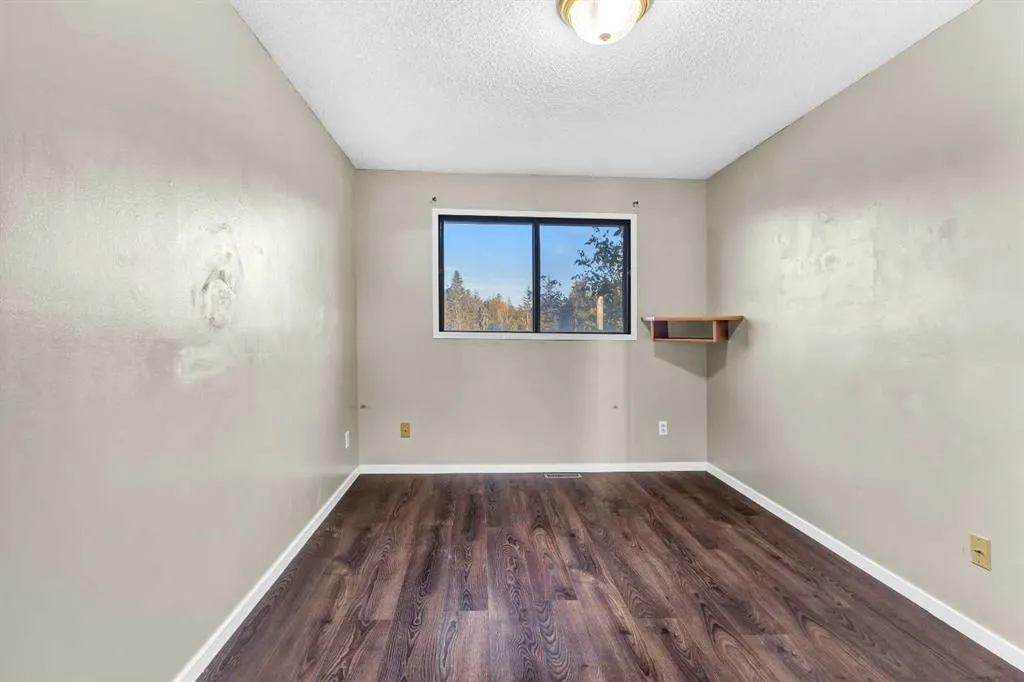 116 Shawmeadows Crescent SW