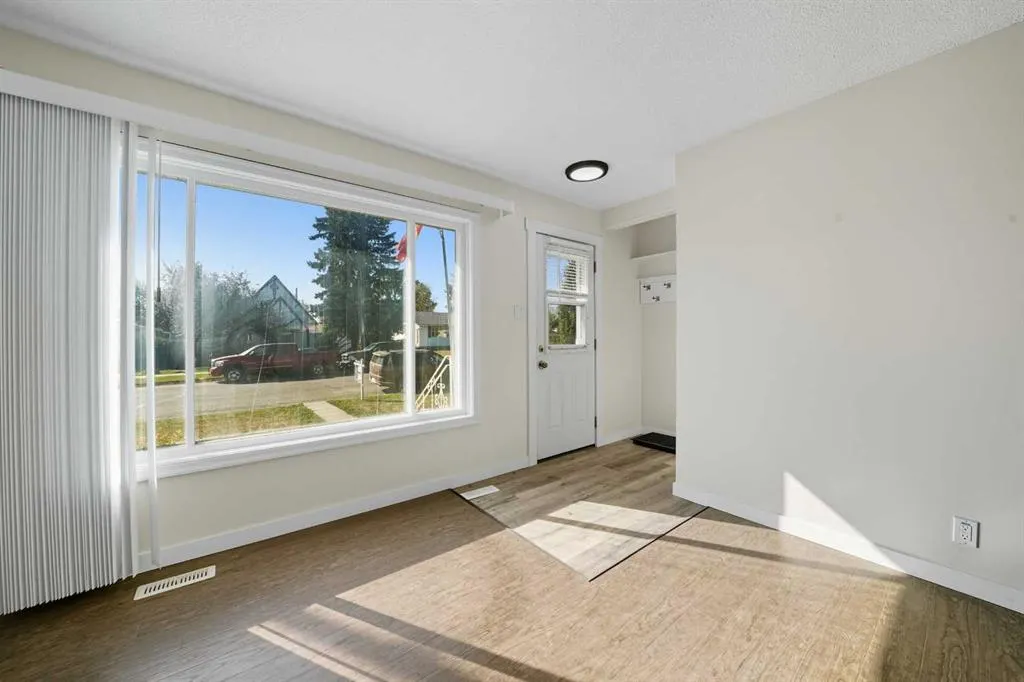 5122 52 ave