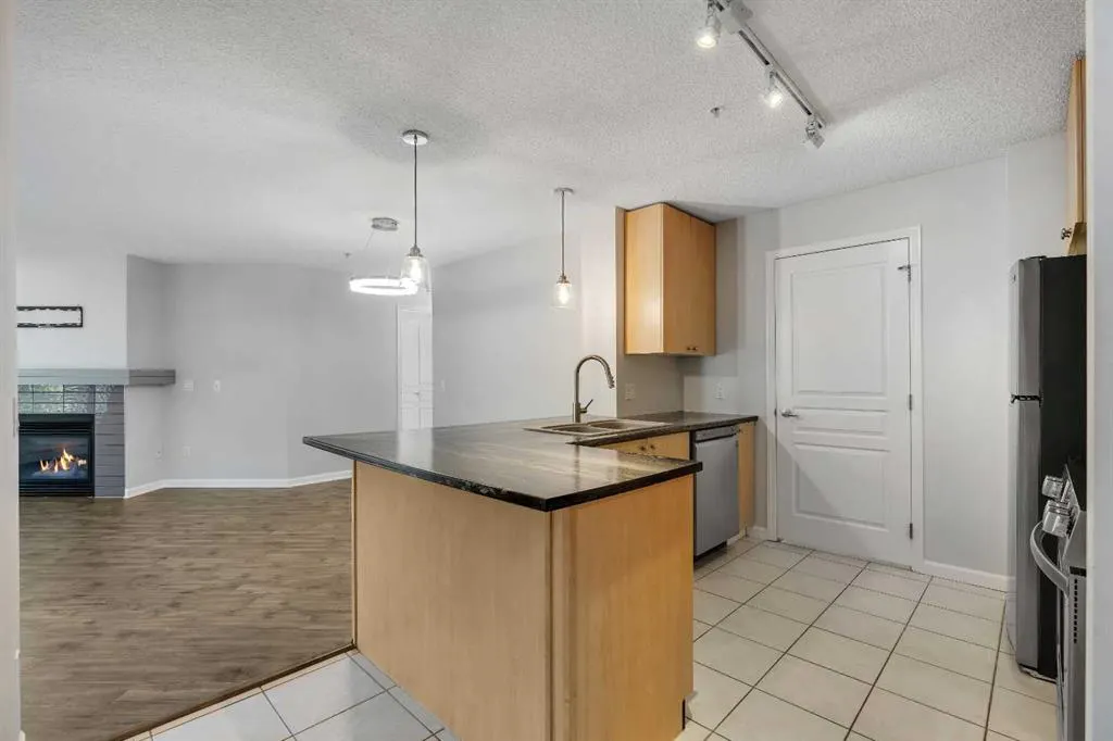 30 Richard Court SW, #134