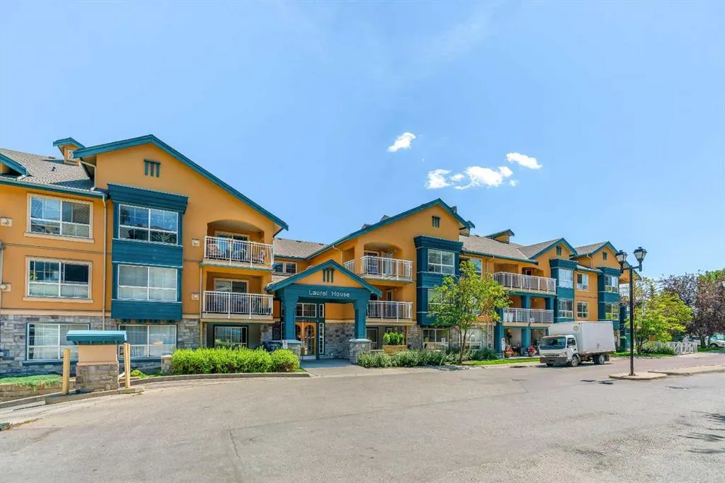 30 Richard Court SW, #134