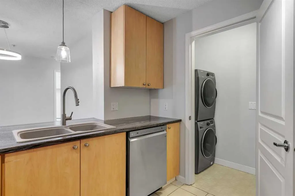 30 Richard Court SW, #134