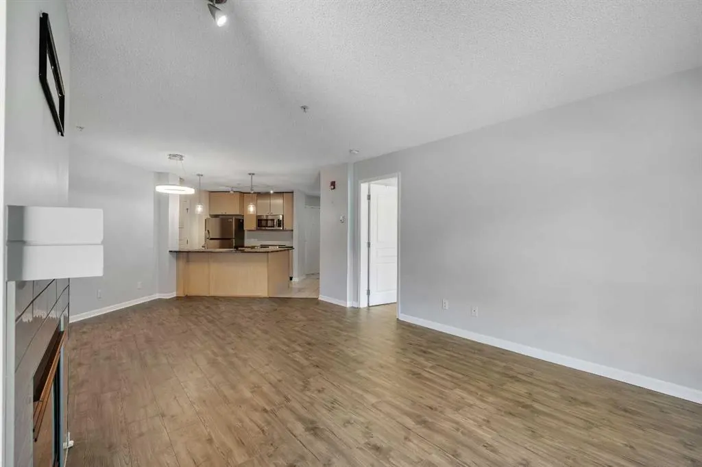 30 Richard Court SW, #134