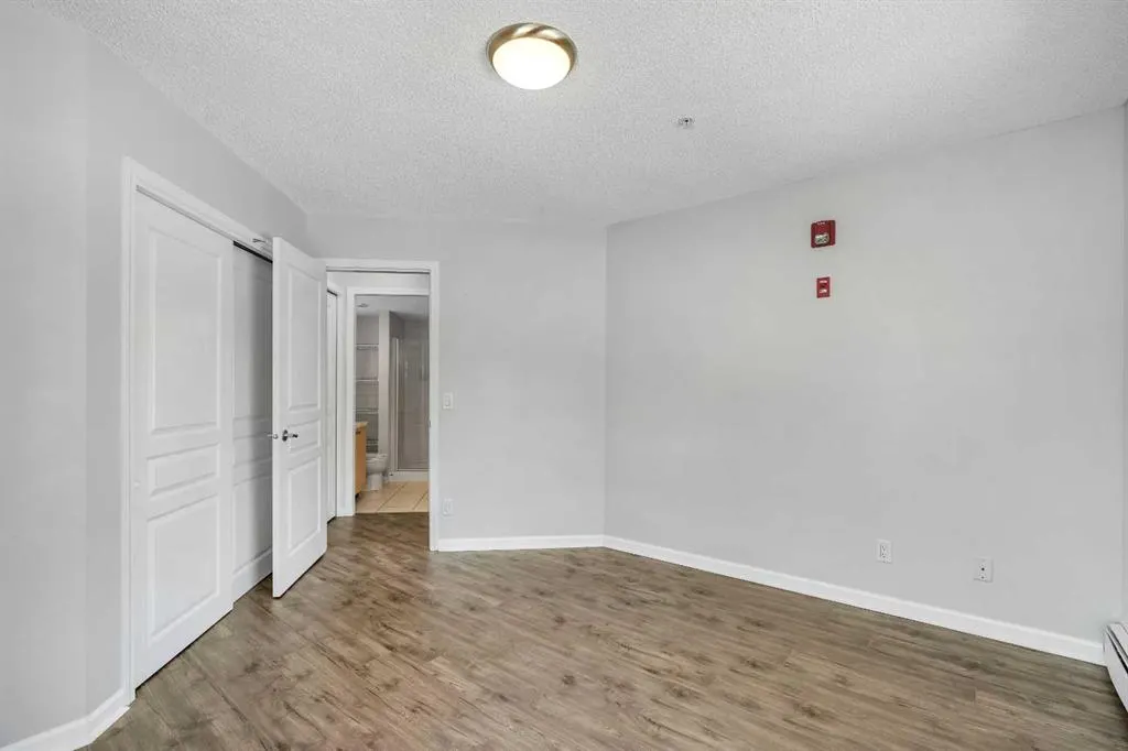 30 Richard Court SW, #134