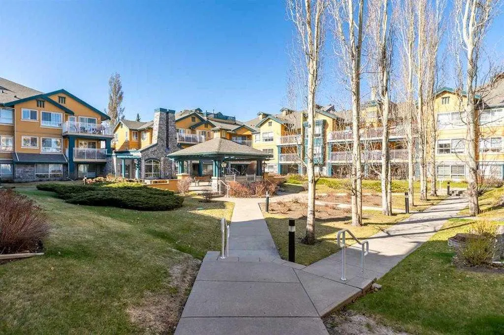 30 Richard Court SW, #134