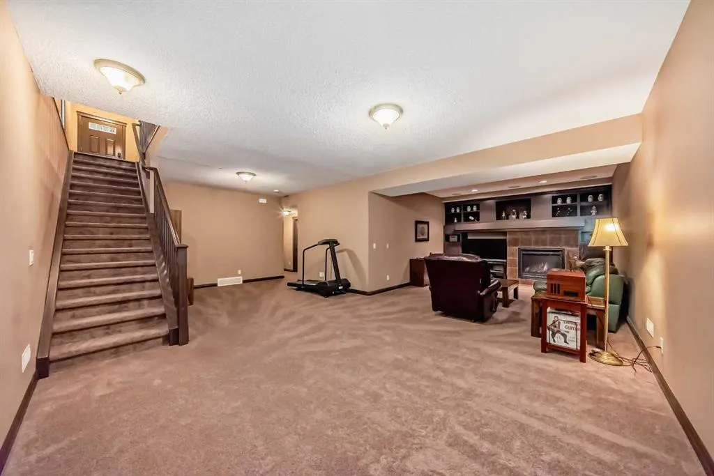 258 Chaparral Valley Terrace SE
