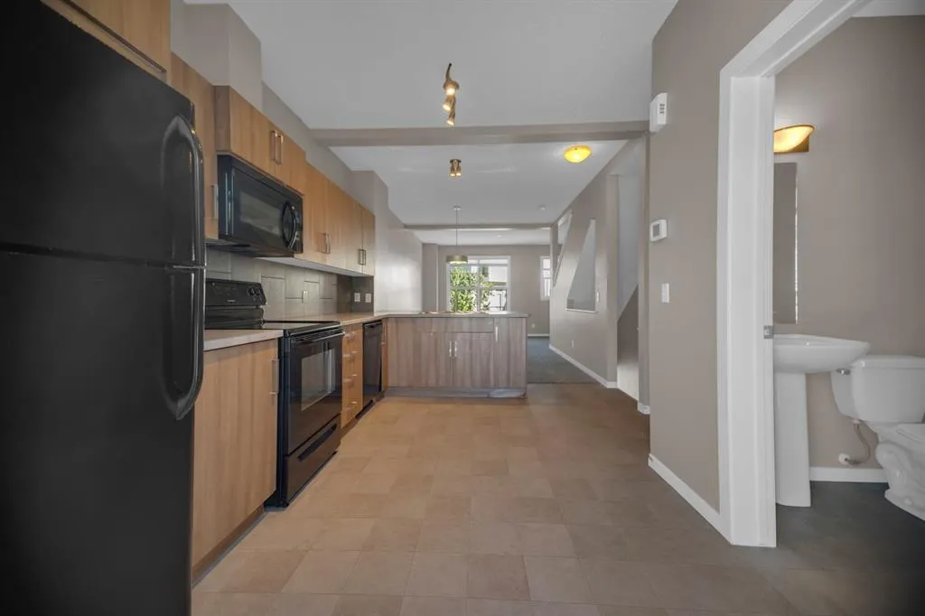 136 New Brighton Point SE