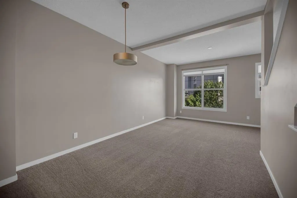 136 New Brighton Point SE