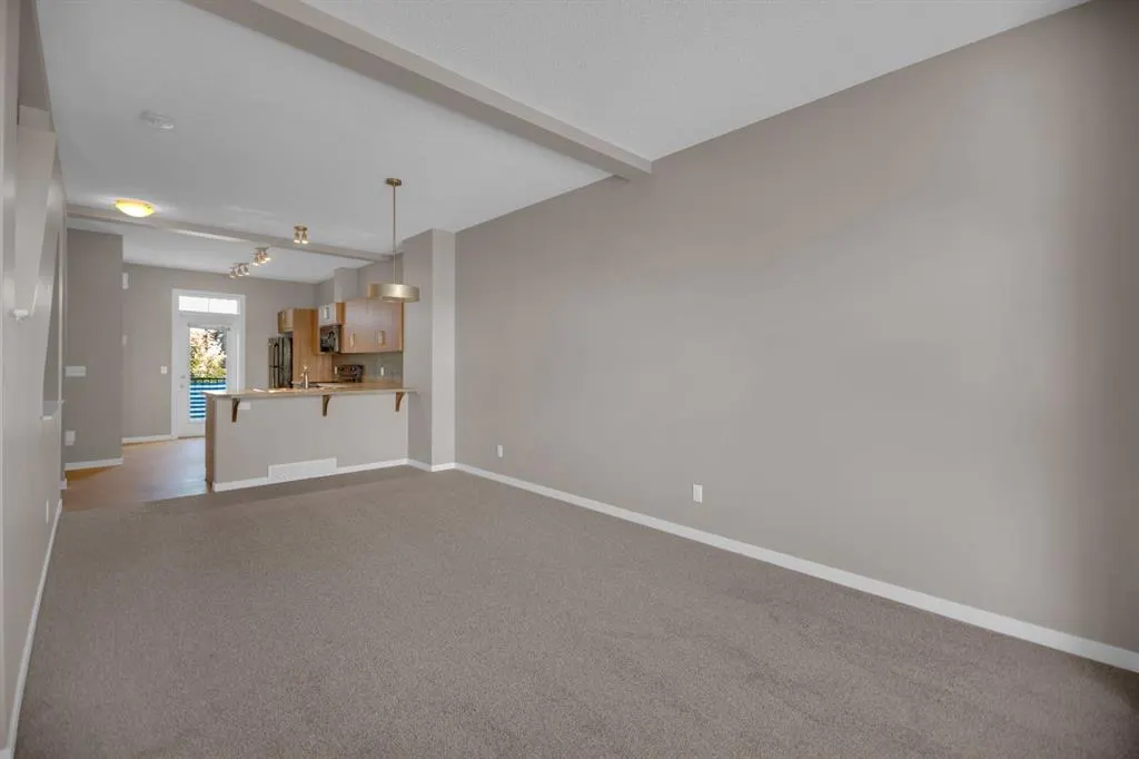 136 New Brighton Point SE