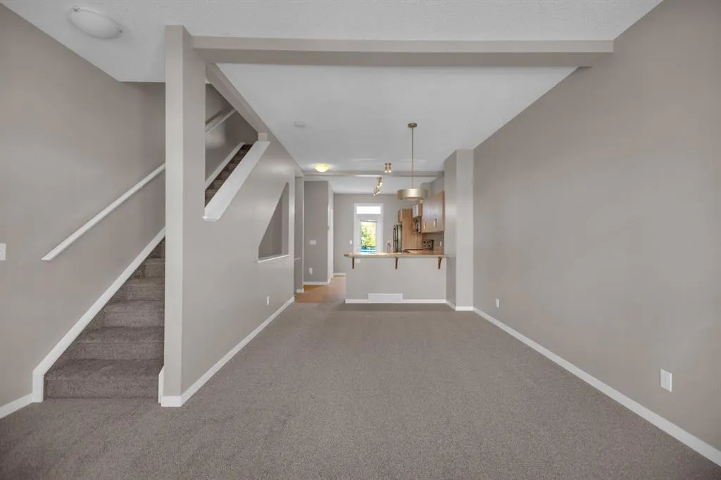 136 New Brighton Point SE
