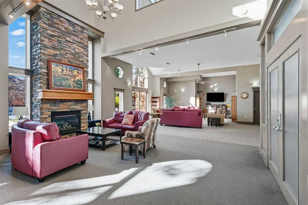 30 Sierra Morena Landing SW, #240