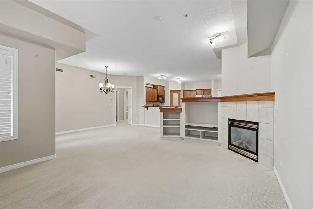 30 Sierra Morena Landing SW, #240