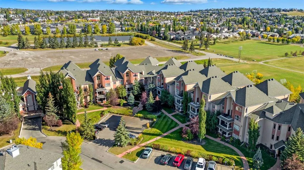 30 Sierra Morena Landing SW, #240