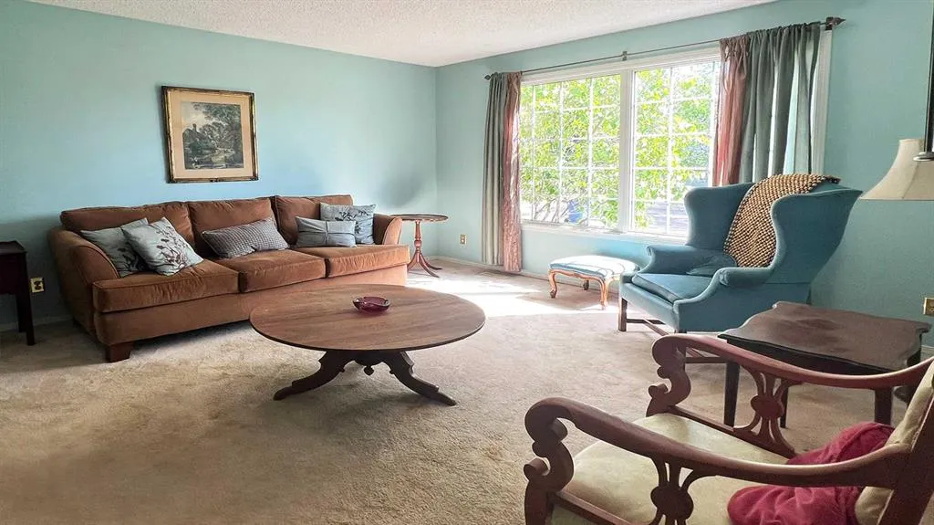 32 Deerfield Drive SE