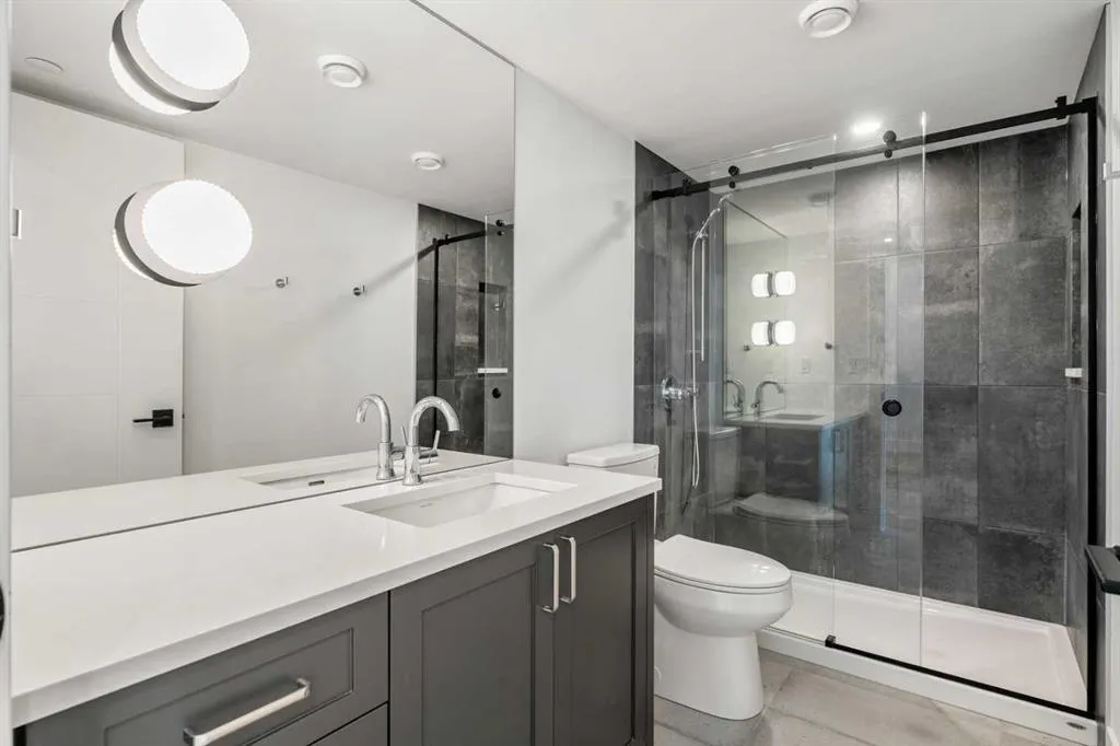 16 Greenwich Heath NW