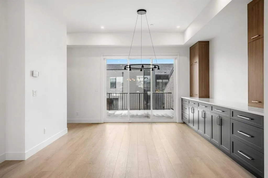 16 Greenwich Heath NW