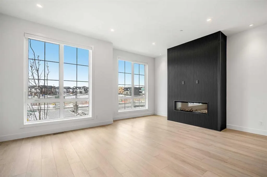 16 Greenwich Heath NW