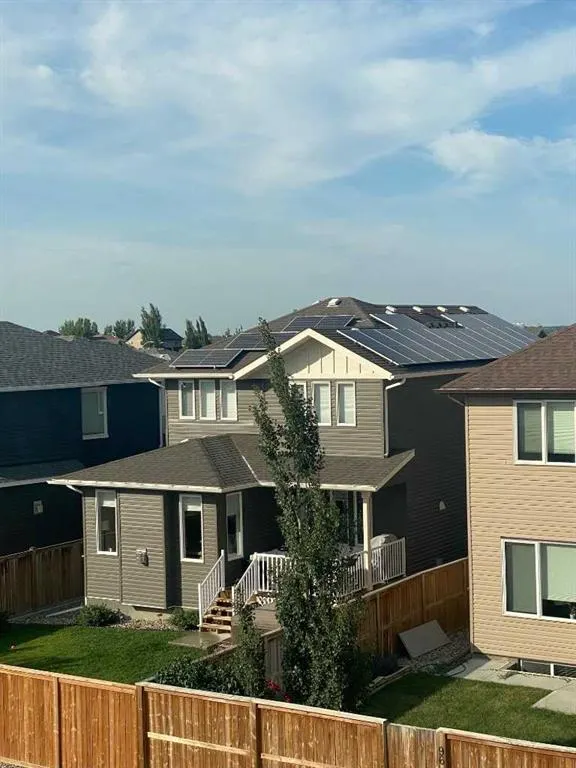 100 Riverhurst Cove W