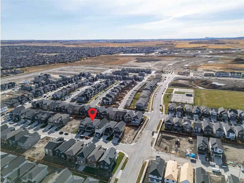 119 Chinook Winds Manor SW