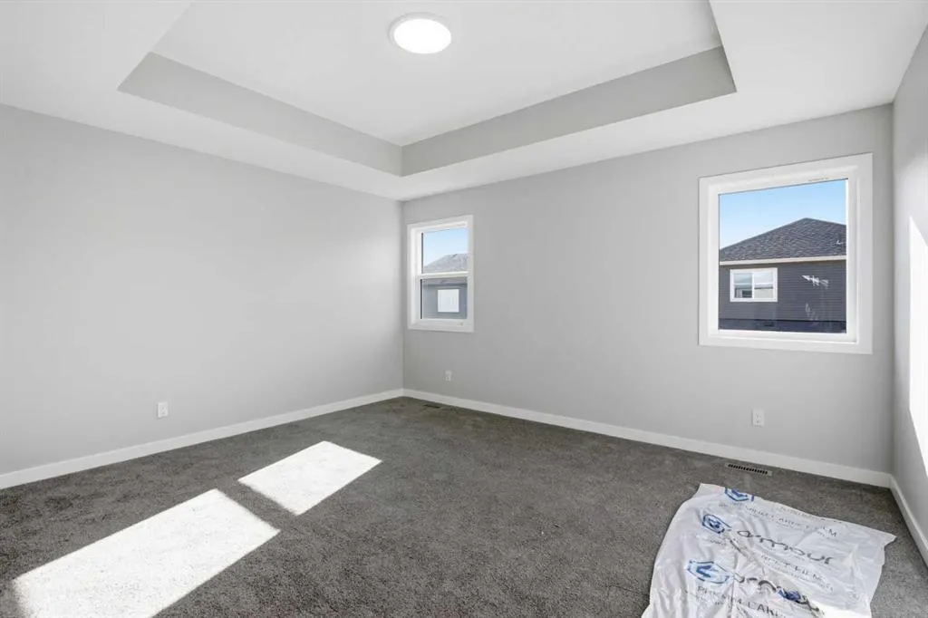119 Chinook Winds Manor SW