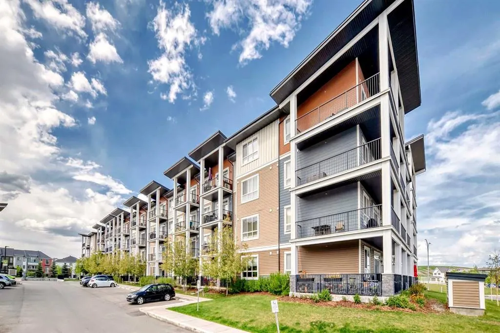 10 Walgrove SE, #109
