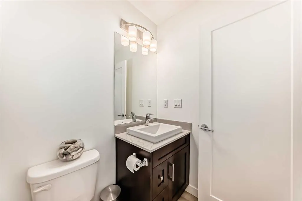 10 Walgrove SE, #109