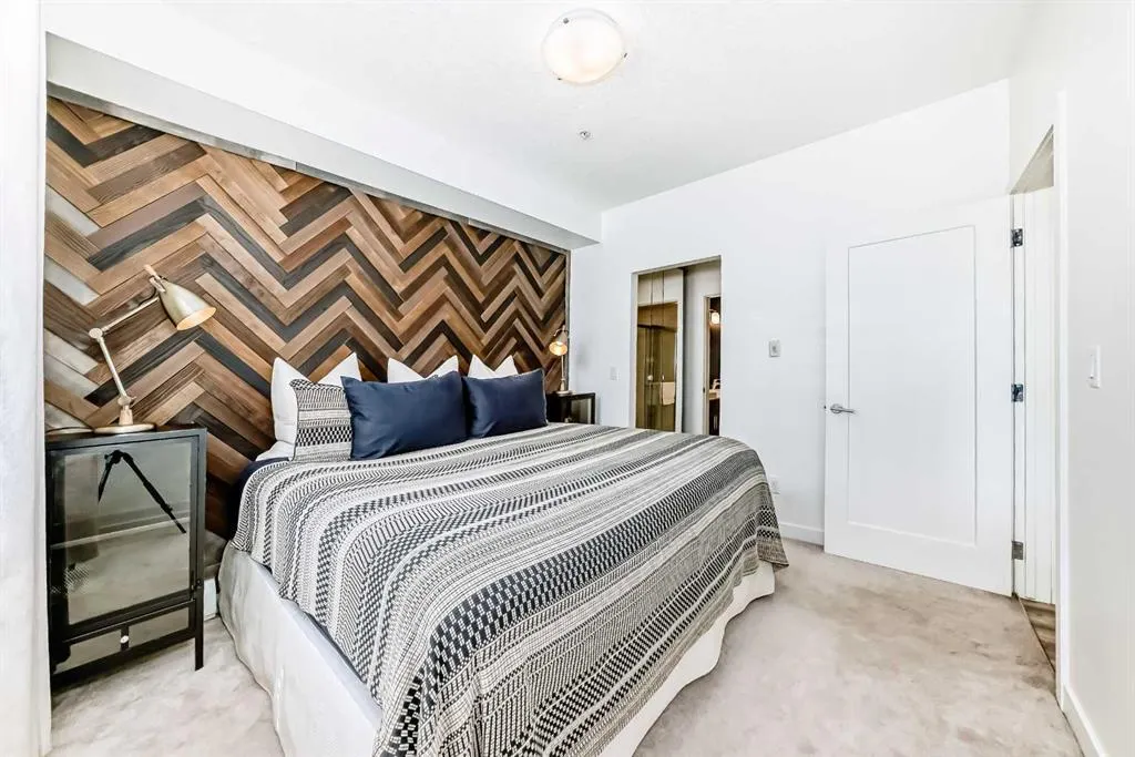 10 Walgrove SE, #109