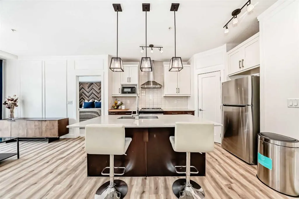 10 Walgrove SE, #109