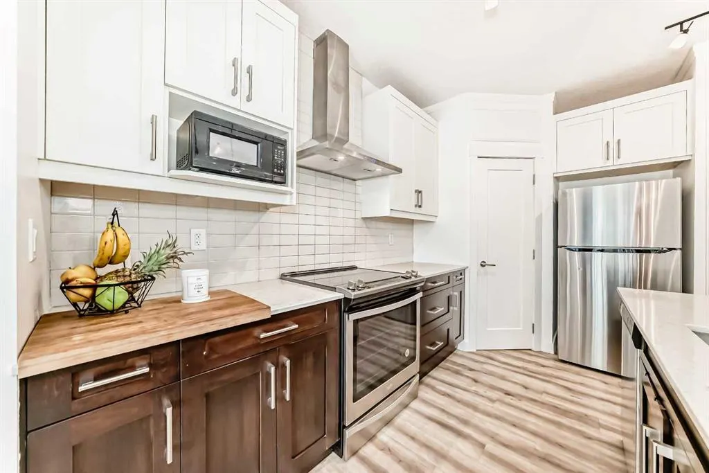 10 Walgrove SE, #109