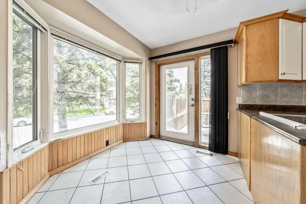 354 Maitland Hill NE