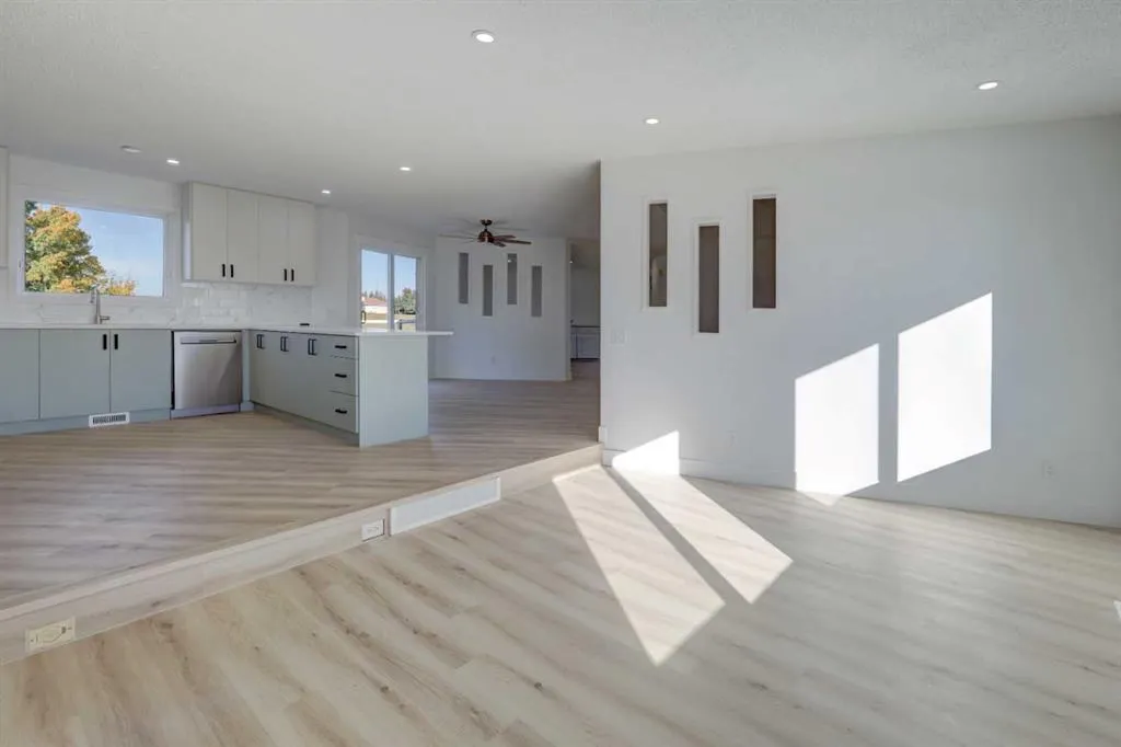 262107 Poplar Hill Drive