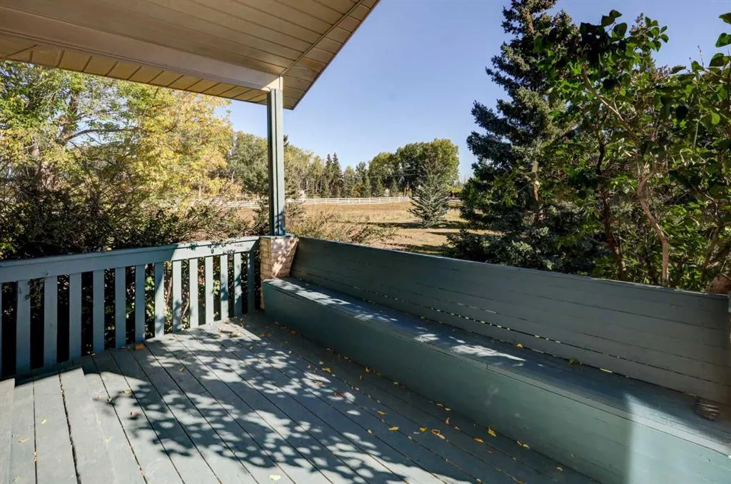 262107 Poplar Hill Drive