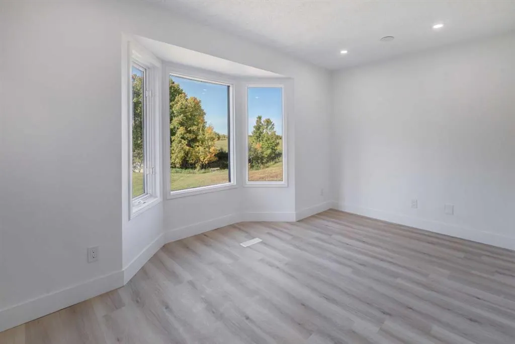 262107 Poplar Hill Drive