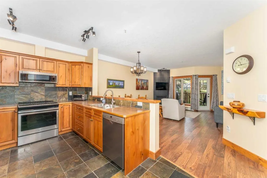 155 Crossbow Place, #114