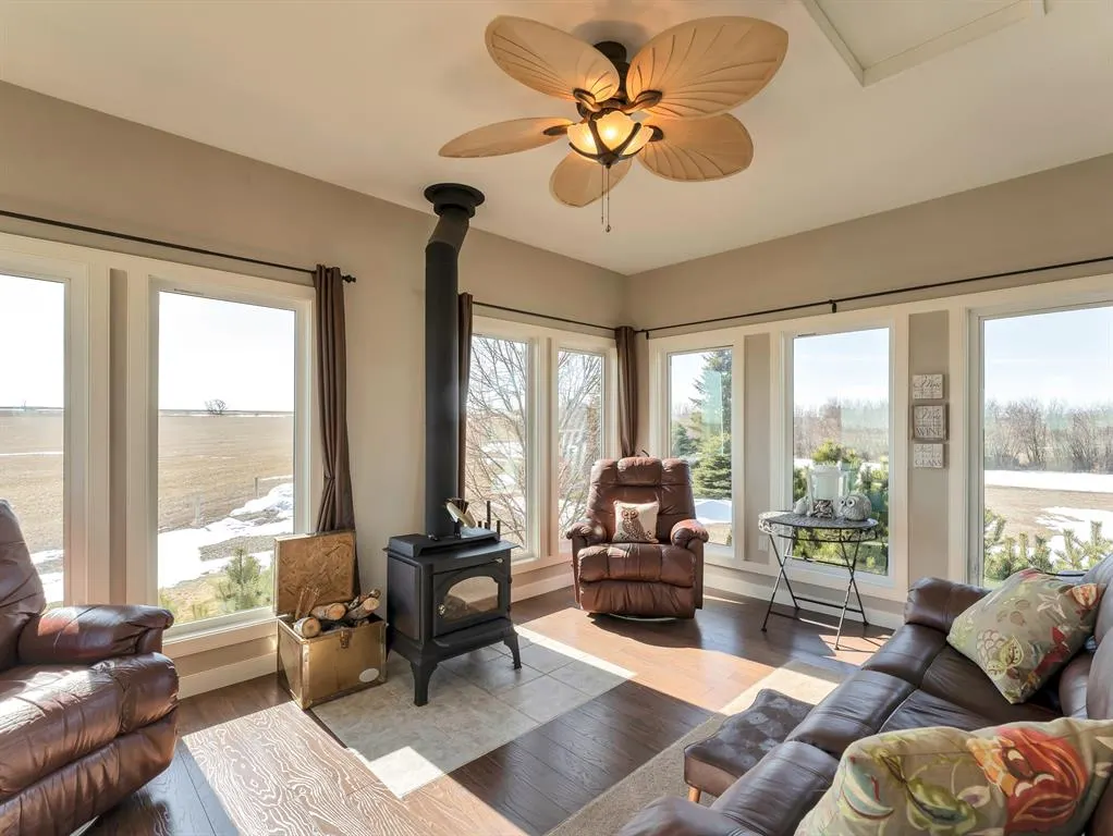 5518 Township Road 120 Road