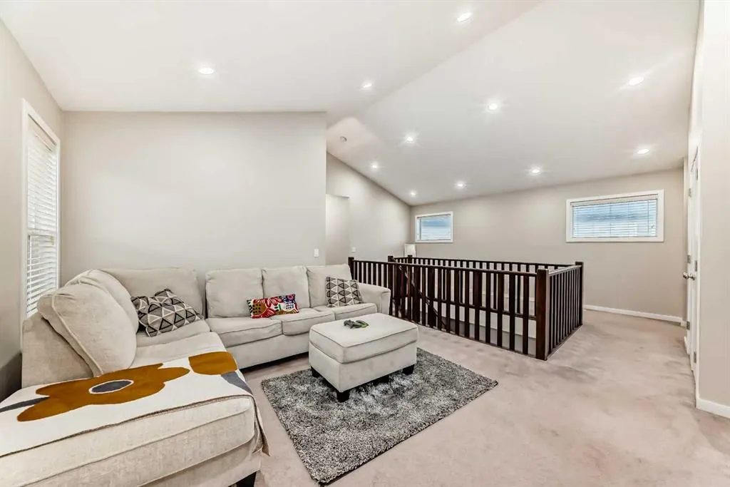 28 Panton Court NW